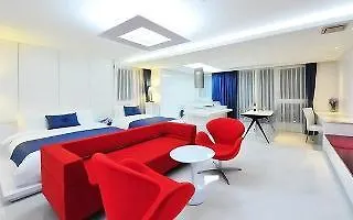 Shinshinhotel Jeju Ocean 4*,